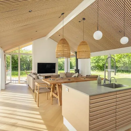 펜션 Luxury 4 Bed With Sauna Tisvilde