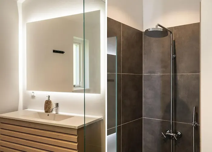 Luxury 4 Bed With Sauna Сasa de vacaciones *