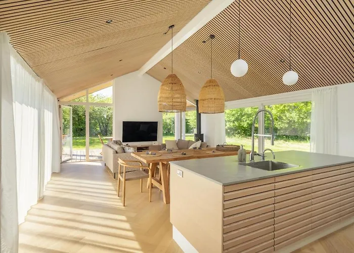 Dom wakacyjny Luxury 4 Bed With Sauna Tisvilde